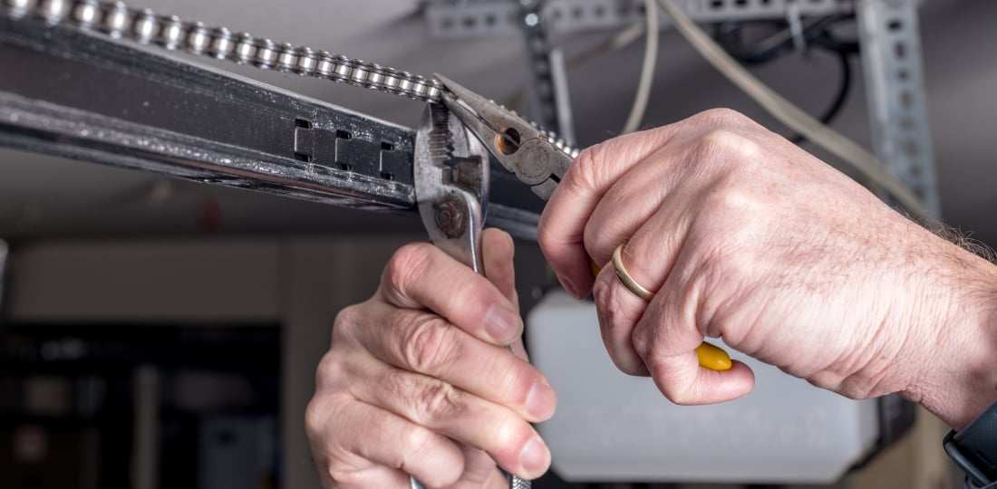 Garage Door Opener Repair Scottsdale