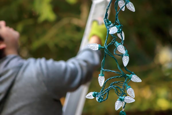 How to Hang Christmas Lights